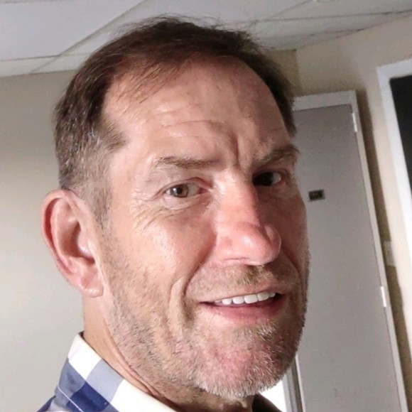 Meet your Posher, Mack - Picture 1 of 1